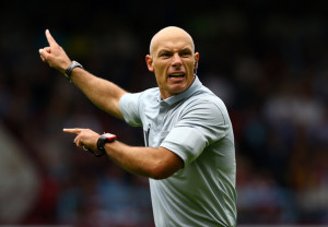 Howard+Webb+West+Ham+United+v+Cardiff+City+lhtol3o_jwGl