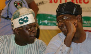 Asiwaju Bola Tinubu (L) and Governor Fashola