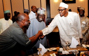 FROM LEFT: FORMER GOVERNOR OF RIVERS STATE / APC CAMPAIGN DIRECTOR-GENERAL, CHIBUIKE AMAECHI; APC LEADER, ASIWAJU BOLA TINUBU AND PRESIDENT MUHAMMADU BUHARI DURING BREAKING OF FAST AT THE PRESIDENTIAL VILLA ABUJA ON TUESDAY (14/7/15) 5361/14/7/2015/ICE/NAN