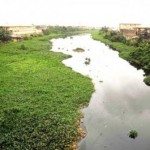 ﻿  Man Jumps Into Lagos Canal, Dies