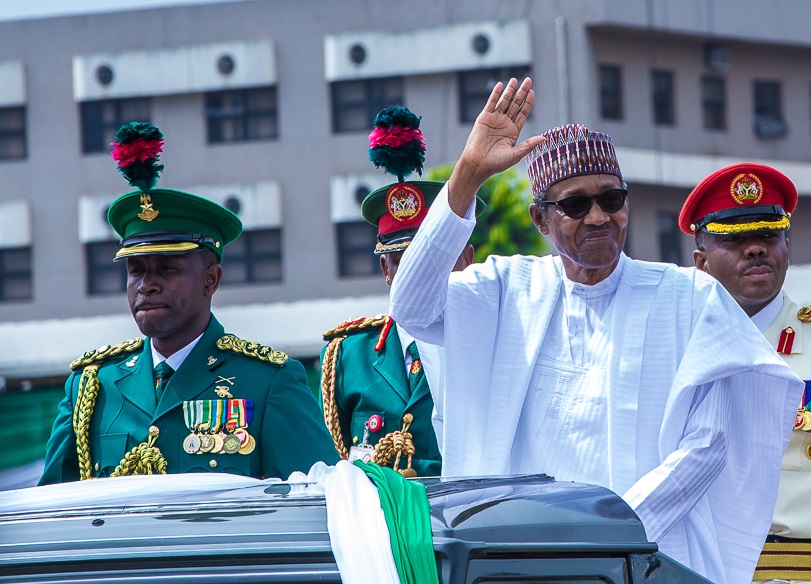 Buhari Lauds Combat Readiness, Operation Capability Of Military - Vimarsana News