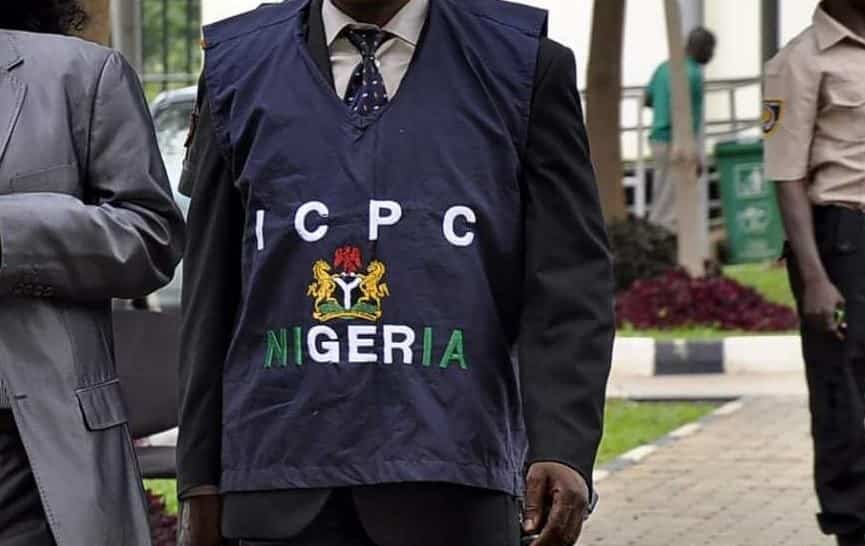 ICPC Raids Military Contractor's Abuja Home, Recovers $220,965, Cars, Others - Vimarsana News