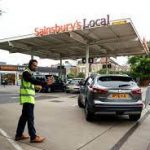 Many British Gas Stations Still Dry, Pig Cull Fears Grow