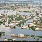 Pakistan Rains, Floods Leave Over 900 Dead