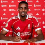 Alexander Isak Joins Liverpool In British Record Deal